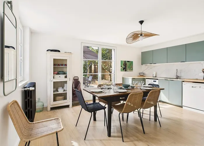 Holiday home 250m De La - Maison Pour 6 Adultes 2 Enfants *