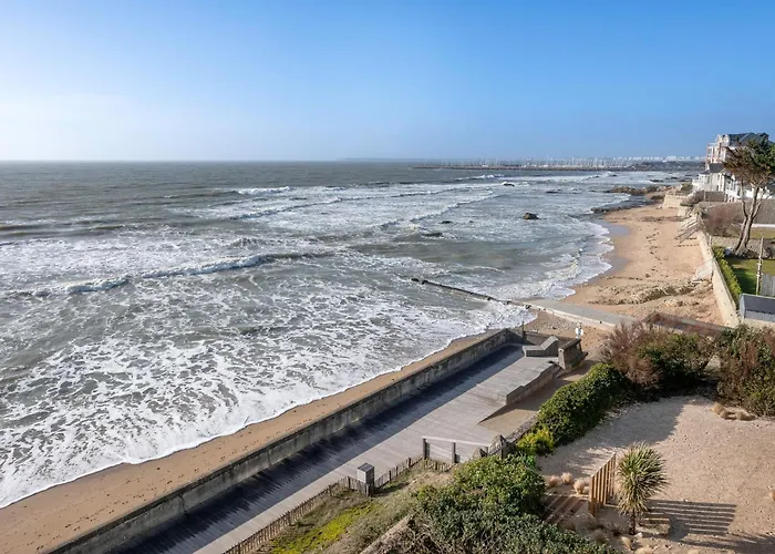 250m De La - Maison Pour 6 Adultes 2 Enfants *